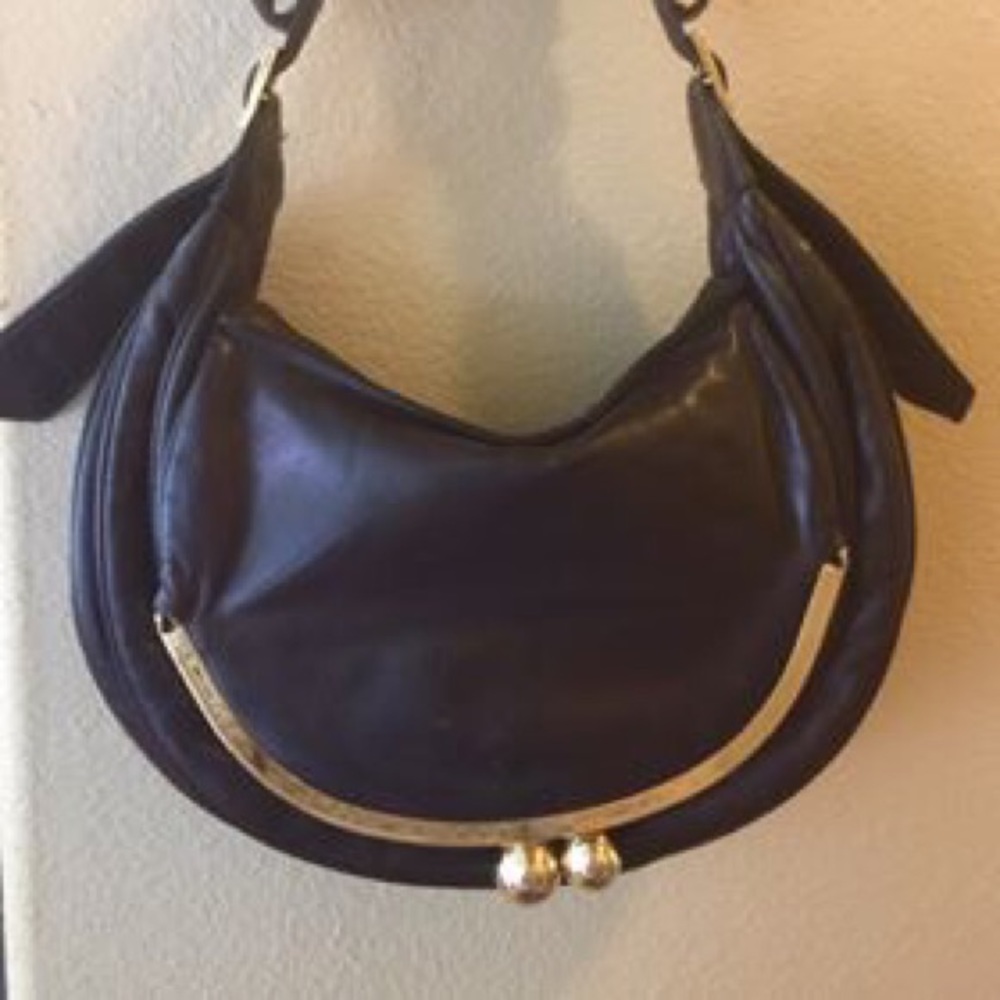 Bulga Kiss Lock Bag